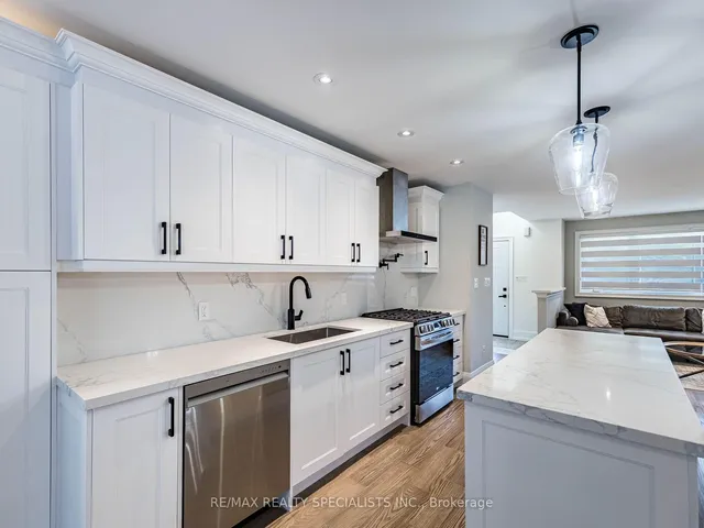 Additional image 13 of 16 Lesbury Ave