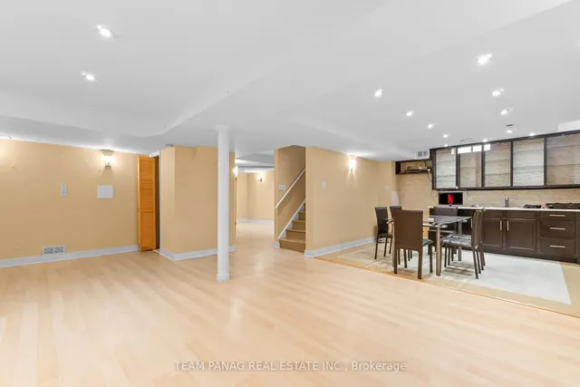 Additional image 34 of 22 Coachlight Cres