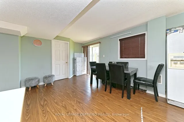 Additional image 26 of 28 Abbotsbury Dr