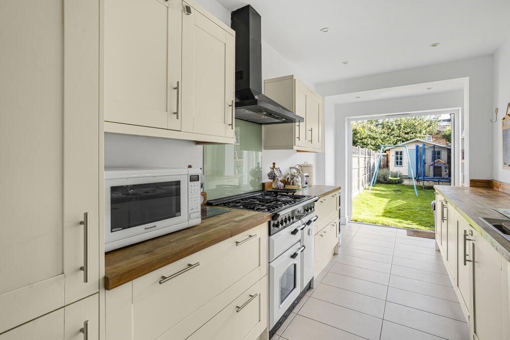 Additional image 7 of Heath Road, St. Albans, Hertfordshire, AL1