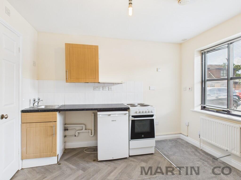 Additional image 6 of Bricket Lodge, Lye Lane