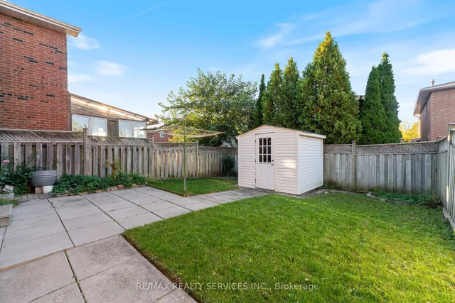 Additional image 33 of 67 Wildercroft Ave