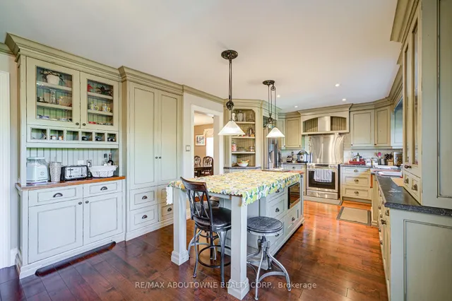 Additional image 14 of 2193 Meadowland Dr