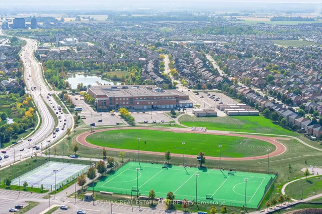 Additional image 41 of 86 Pauline Cres