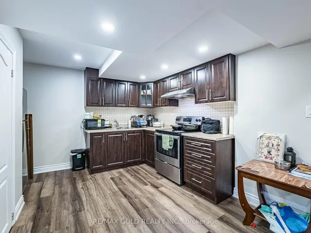 Additional image 33 of 140 Thornbush Blvd