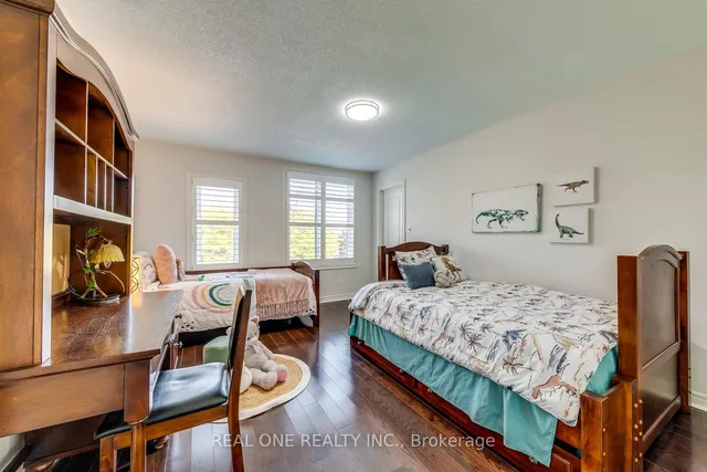 Additional image 33 of 1601 Bayshire Dr