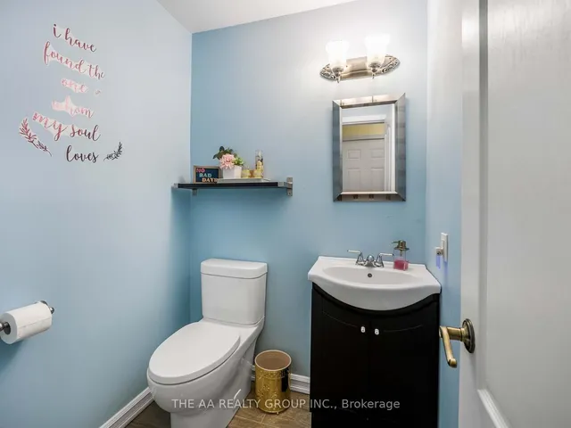 Additional image 13 of 33 Guildford Cres Unit 33