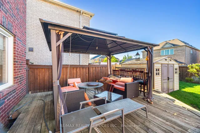 Additional image 40 of 3 Napoleon Cres