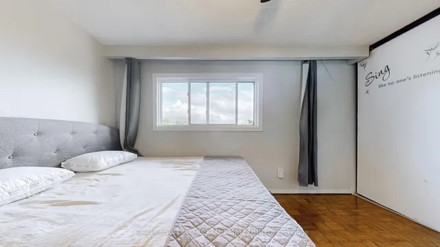 Additional image 23 of 76 Collins Cres