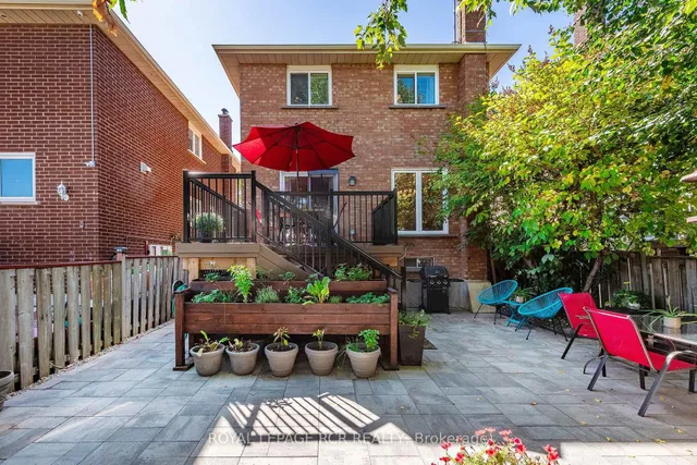 Additional image 24 of 19 Shenstone Ave