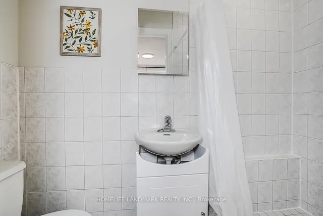 Additional image 25 of 1624 Bloor St Unit 65