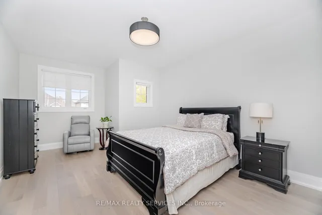 Additional image 30 of 17 Edmonton St