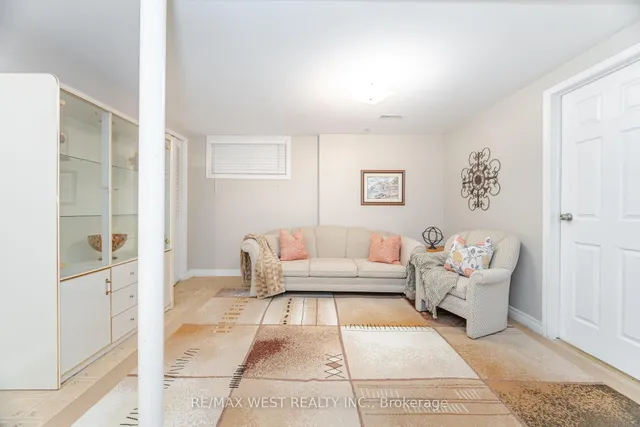 Additional image 31 of 17 Malcolm Cres