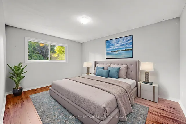 Additional image 4 of 8 Poinsettia Pl