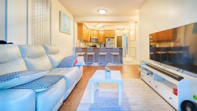 Additional image 20 of 80 Absolute Ave Unit 404