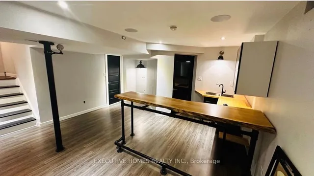 Additional image 16 of 49 Westfield Tr