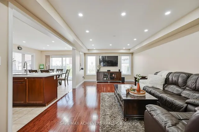 Additional image 13 of 37 BLOOM Dr