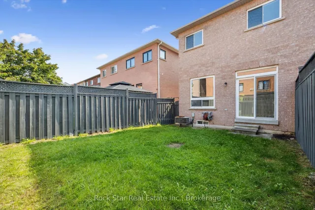 Additional image 34 of 128 Nathaniel Cres