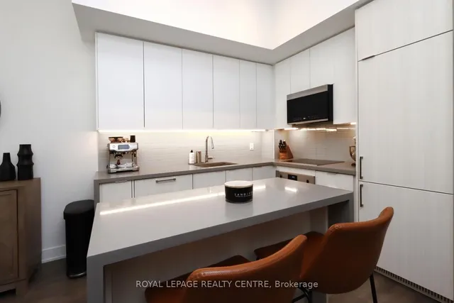 Additional image 12 of 2481 Taunton Rd Unit 366