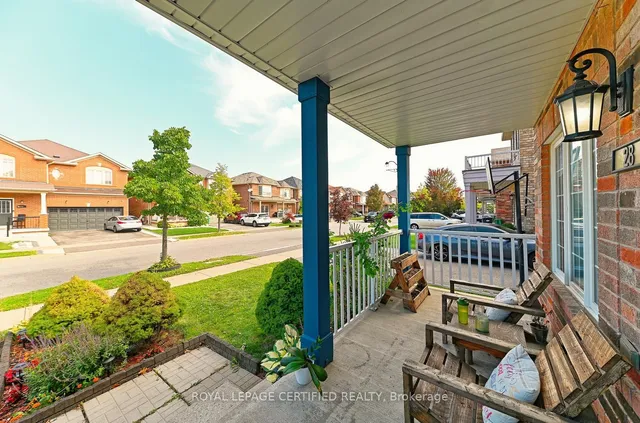 Additional image 4 of 28 Abbotsbury Dr