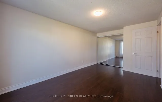 Additional image 19 of 1 Greenarrow Crt