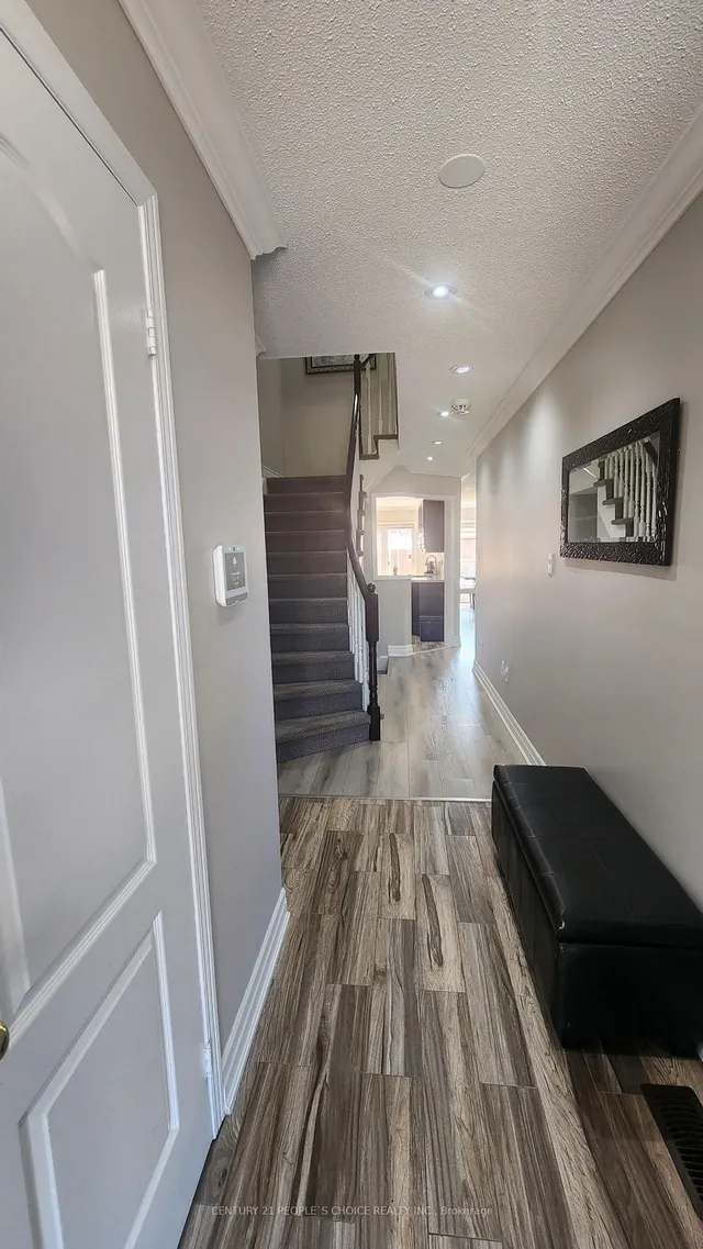 Additional image 5 of 525 Novo Star Dr Unit 104