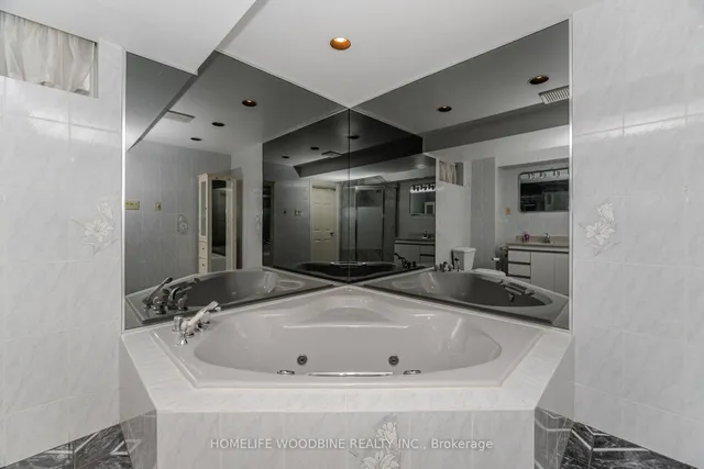 Additional image 47 of 1431 Harmsworth Sq
