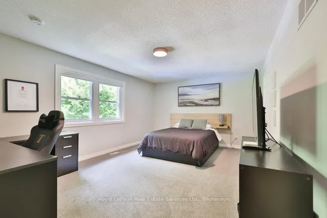 Additional image 20 of 165 Digby Rd