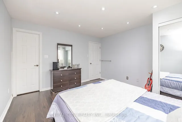 Additional image 18 of 70 Majestic Cres
