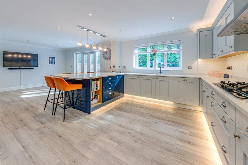 Additional image 6 of Elderberry Close, Bricket Wood, St. Albans, Hertfordshire, AL2