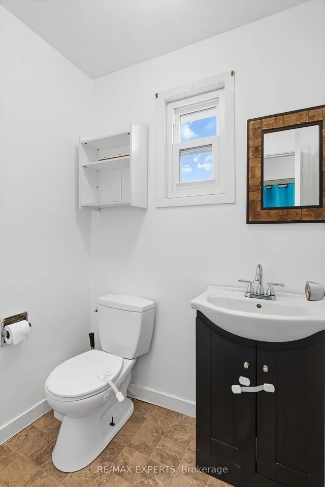 Additional image 13 of 36 Nancy Mccredie Dr