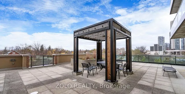 Additional image 25 of 100 John St Unit 1905