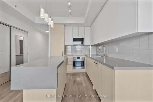 Additional image 8 of 297 Oak Walk Dr Unit 906