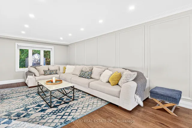 Additional image 7 of 4295 Garnetwood Chse