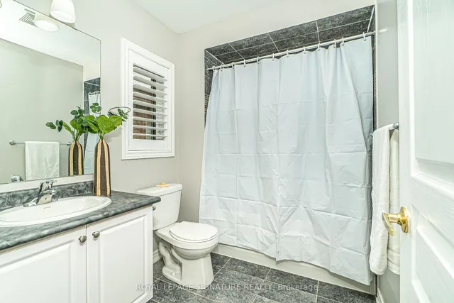 Additional image 24 of 4 Ripple St