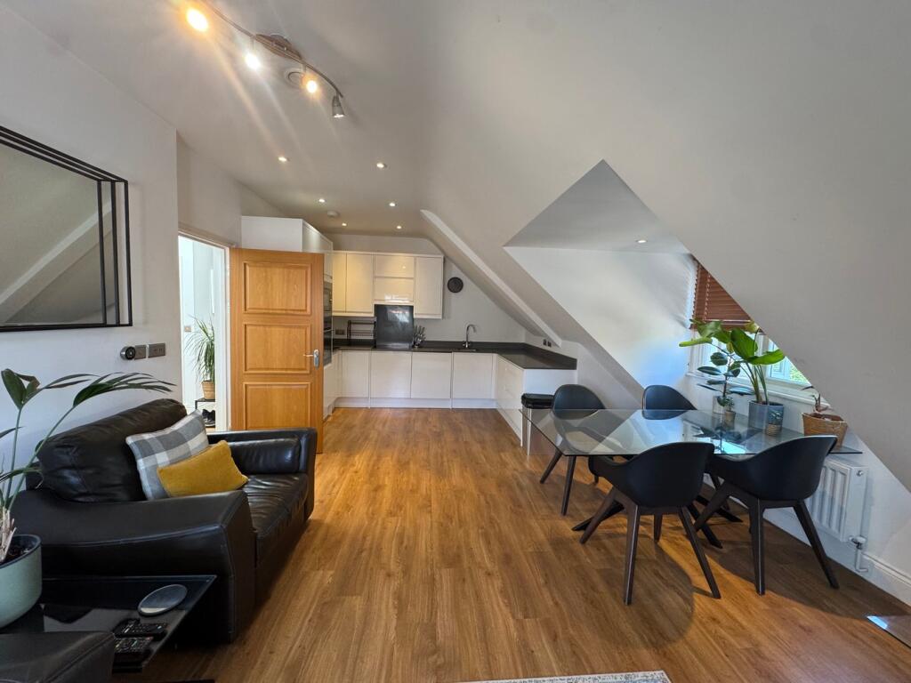 Additional image 18 of Roe Green Lane, Hatfield, AL10