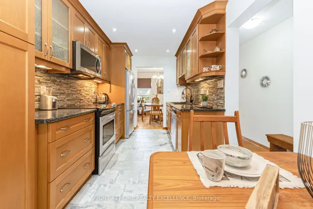 Additional image 7 of 13 Simmons Blvd