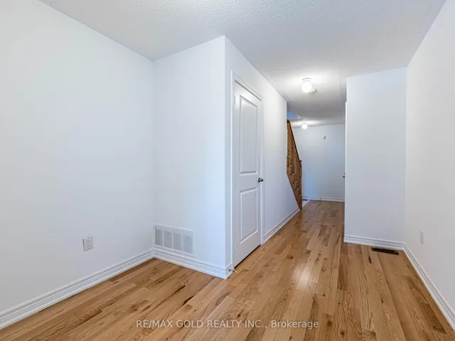 Additional image 5 of 35 Labrish Rd