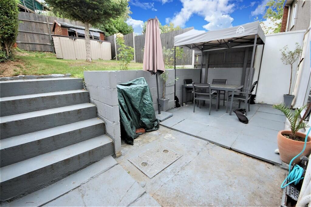 Additional image 9 of Robins Way, Hatfield