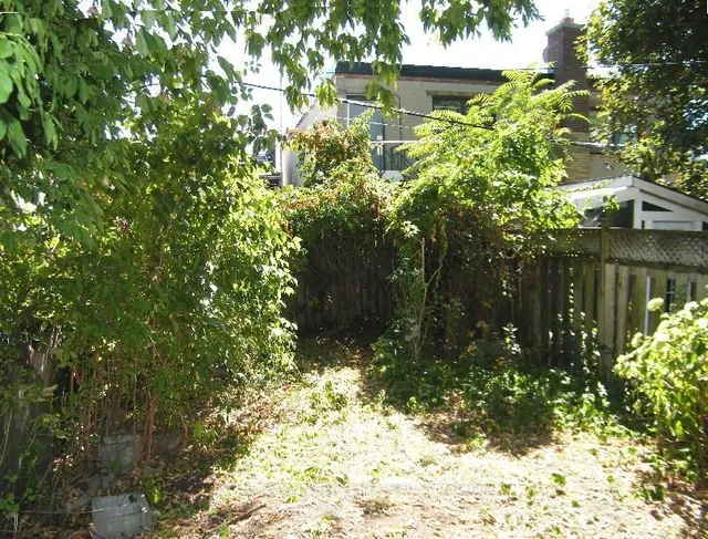 Additional image 18 of 33 Darrell Ave