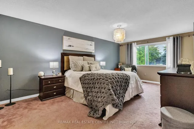 Additional image 25 of 23 Oleander Cres