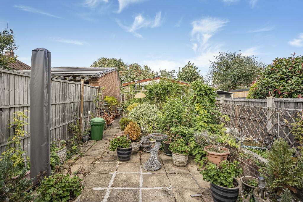 Additional image 18 of Mentmore Road, St Albans, AL1