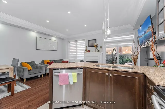 Additional image 13 of 65 Fann Dr