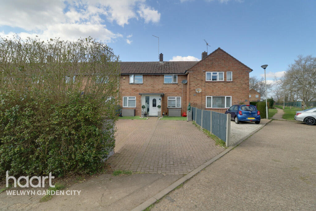 Additional image 26 of Ross Close, Hatfield