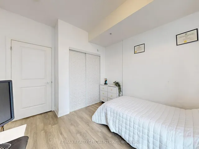 Additional image 27 of 65 Yorkland Blvd Unit 309