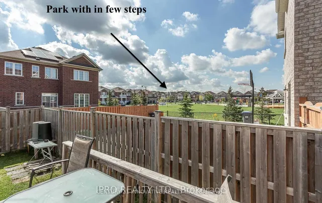 Additional image 32 of 126 Footbridge Cres