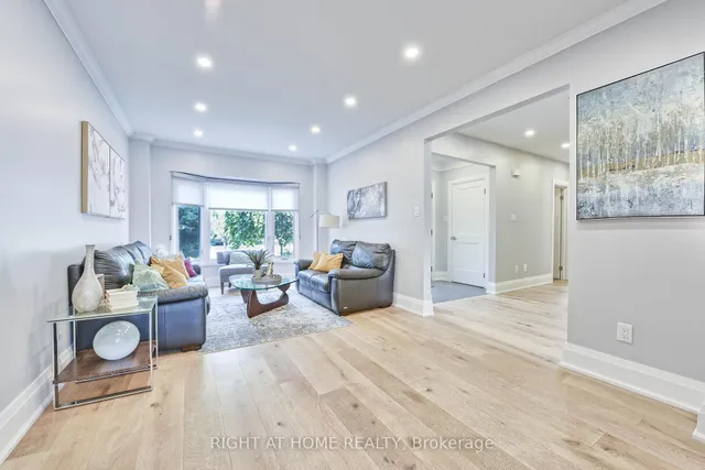 Additional image 14 of 1517 Queensbury Cres