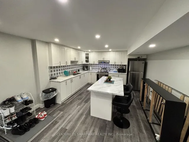 Additional image 23 of 25 Bucksaw St