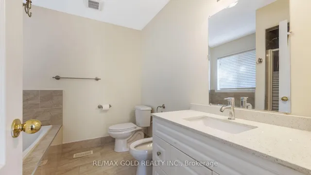Additional image 19 of 68 Dewridge Crt