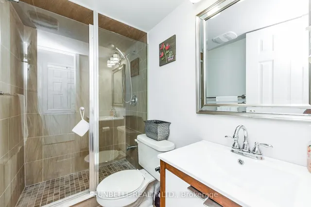 Additional image 34 of 38 Sunny Glen Cres